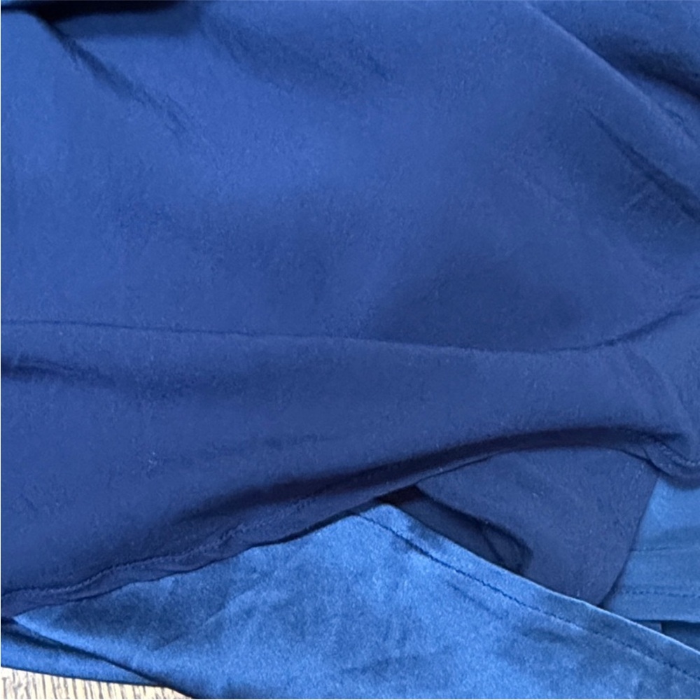 🫐Silk Satin Navy Bias Midi Skirt - Picture 10 of 11